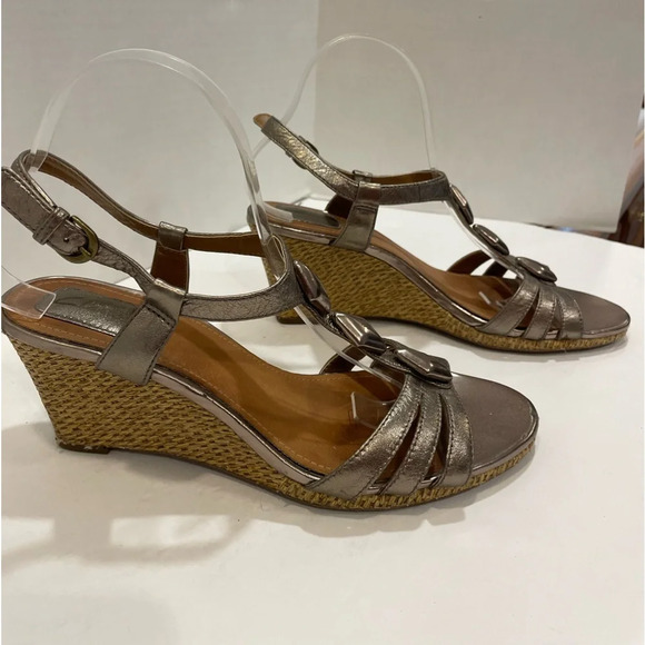Clarks Gold Leather Wedge Heel Sandals Size 9 M - Picture 5 of 9